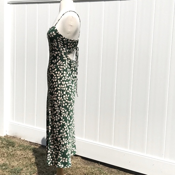 NWT Hello Molly Green and Tan Leaf Printed Strap Maxi Dress Size 4 - Picture 9 of 16